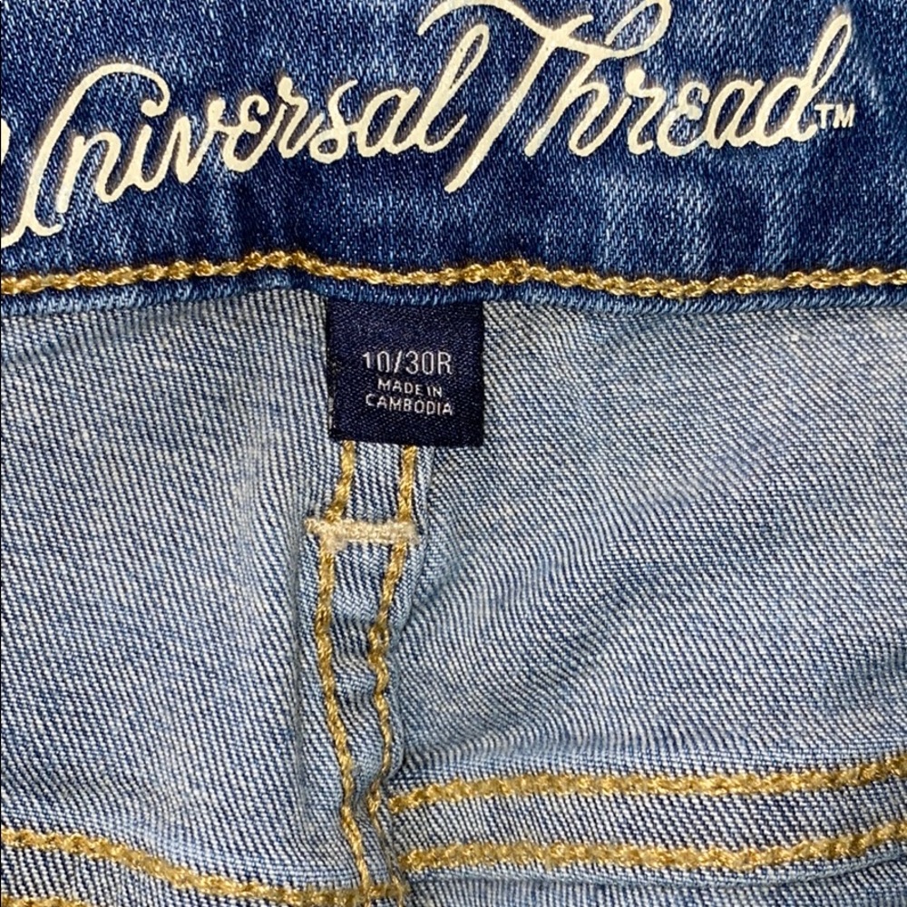 Universal Thread Jeans - Picture 4 of 5
